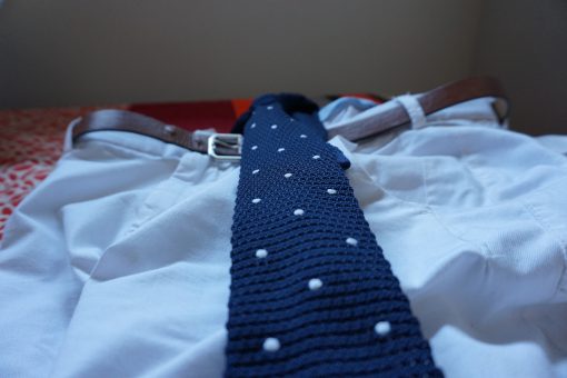 Corbata de punto con Lunares